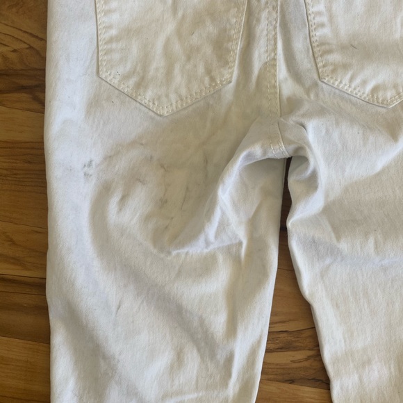 Bongo—White Jeans - Picture 5 of 5